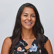 Michelle Cabral's Instagram, Twitter & Facebook