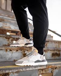 кроссовки Adidas Originals Nite Jogger Core Black Carbon White Adidas Nite Jogger Fancy Sneakers Shoes World Adidas Outfit Men