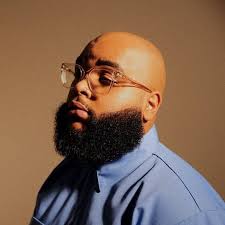 Como é que ela consegue todos estes convidados loucos!? ️😭