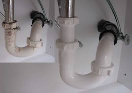 Ez-Flo 1-1 Inch X Inch Flanged Tailpiece, Direct Connection