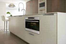 Bosch hslp451uc steam convection oven. Wolf Convection Steam Oven Modern Kuche Los Angeles Von Universal Appliance And Kitchen Center Houzz