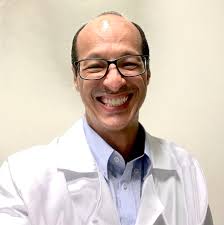 Dr. Fabio Goncalves Coutinho, Infectologista em Vitória