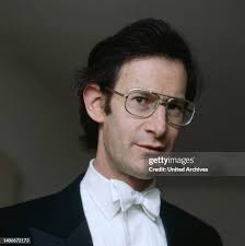 327 John Eliot Gardiner Photos & High Res Pictures