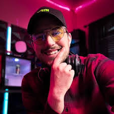 Jean Koons's Instagram, Twitter & Facebook