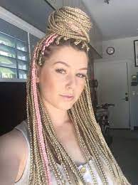 A colorful ribbon is an excellent embellishment to your braided hairstyle. 23 Ravishing Box Braids Hairstyles For White Girls 2021
