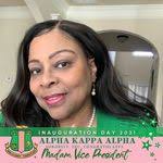 Joni Chambers's Instagram, Twitter & Facebook