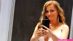 natasha klauss desnuda - Sexy photos