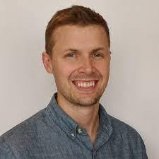 Alex Mackowiak's Instagram, Twitter & Facebook