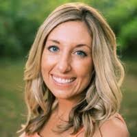 Kristin Wilcox's Instagram, Twitter & Facebook