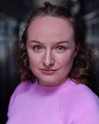 The final cast member for YELLOW THINGS is The Bridge House Theatre's new  Associate Director Ellie Ward playing Gina and Wendy. Ellie trained at ALRA  before working in mostly London-based theatre, with