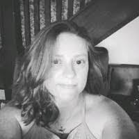 Darian Custer's Instagram, Twitter & Facebook