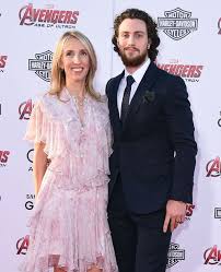 Savages, anna karenina, albert nobbs, nowhere boy, and godzilla. Aaron Taylor Johnson Reveals What He S Really Thinking When People Ask About His Marriage S 24 Year Age Gap