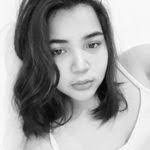 Hazel Barro's Instagram, Twitter & Facebook