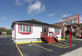 Expert recommended top 3 hair salons in lansing, michigan. 2930 Bernice Ave Lansing Il 60438 Loopnet Com