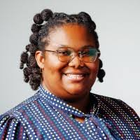 1900+ Profile mit dem Suchbegriff „Ebony“