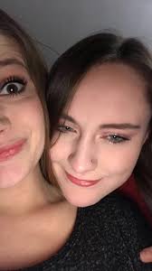 Lacey Bowling (@laceybowling)