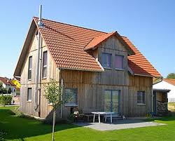 Holzhaus Mit Larchenholzfassade Fassade Haus Haus Holzhaus