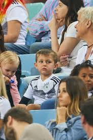 Oi zinedine, you bald twat! Toni Kroos Starportrat News Bilder Gala De