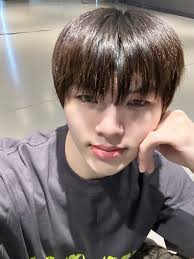 刘隽微博I Jun Weibo 31.05.2025 端午安康[打工人]#端午包好的# ​​​ Wishing you peace and  wellness this Dragon Boat Festival #Liujun #Junliu #Junliumm  #junliuchoreographycover #junliuchoreography #刘隽