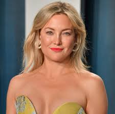 Birthday yoga and a surprise for my little sister @katehudson, paltrow wrote on instagram alongside a shot of the two smiling. Kate Hudson Seltenes Foto Mit Allen Drei Kindern Gala De