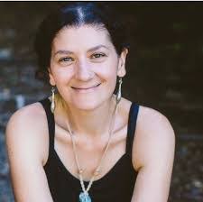 Tracie Lynch's Instagram, Twitter & Facebook