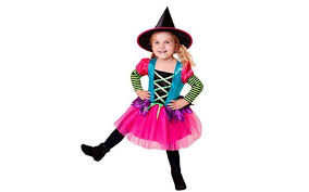 Divertimento, budget limitato e originalità sono assicurati… ecco tante idee per il vostro costume di carnevale e le istruzioni per realizzarlo!. Le Migliori 40 Idee Per Fare Costumi Di Carnevale Fai Da Te Guide Online It