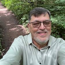 Allison Dahlgren (@alli_dahlgren)