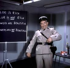 Le Gendarme A New York De Funes Louis De Funes Gendarme De Saint Tropez