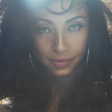 Beautiful Sadness.!! 🌺🧡🌺