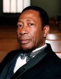 Lawrence Bailey's Instagram, Twitter & Facebook