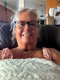 Introduction to Happy Hippies group members