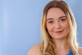 it's me, hi ;) • 📸: the one & only @cmae.photography