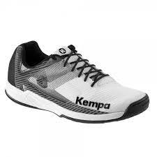 ☎ 09181 5091178 sportbekleidung und sportschuhe online kaufen auf runmarkt.de versandkostenfrei ab 40€ über 80 marken. Kempa Wing 2 0 Handballschuhe Weiss Schwarz Kempa Handballschuhe Marken Handballschuhe Handball Markt De Der Handballshop