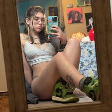 lisetteonset OnlyFans - Lisette D. - Creator Profile - Fleshbot