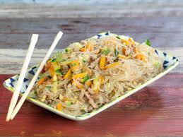 Come fare gli spaghetti di soia con verdure e gamberetti. Casa Pappagallo Vermicelli Di Soia Con Carne E Verdure Facebook