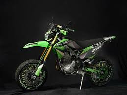 Warna motor sport di indonesia terdiri dari beberapa warna. 8 Komponen Yang Bisa Membuat Kawasaki Klx Jadi Makin Keren
