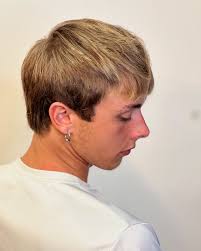 Precision meets style ✂️ Elevating the classic men's cut with every snip. …  #tigardhair #tigardhairsalon #tigardhaircut #tigardhairstylists  #tigardhaircuts #tigardmenshair #shearcut #scissorcut #portlandhairstylist  #portlandhairstylists ...