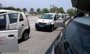 Kaki di pedal clucth diangkat perlahan lebih kurang 60% sehingga. Cara Lulus Test Jpj Kereta Bahagian Litar Sayidahnapisahdotcom