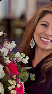 💐Just wanted to say Hi 👋🏽 to my instagram/fb community and introduce  myself! My name is Karen (stop…i know what you’re thinking but it’s not tru  lol iykyk) and I’m the owner of Bella Buds & Co located ...