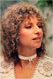 A boozing rock star's (kris kristofferson) career falls as fast as his unknown lover's (barbra streisand) begins to rise. 10 A Star Is Born 1976 The Barbra Streisand Forum In Memory Of Allison J Waldman Barbra Streisand A Star Is Born Barbra