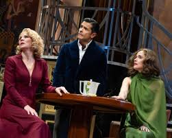 Fallen Angels review – Rose Byrne is utterly delightful in Noël Coward comedy revival