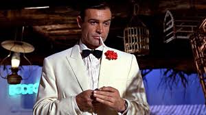 Tireur d'élite des navy seal, chris kyle est envoyé en irak dans un seul but : Youtube Met En Ligne 19 Films James Bond Gratuitement Journal Du Geek