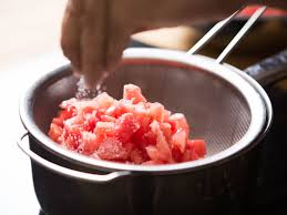 Why it works tomato estratto and anchovies give the sauce an intense savory depth of flavor, which is balanced by the natural sweetness of onions and a sprinkling of golden raisins. The 2 Best Ways To Make Simple Fresh Tomato Puree