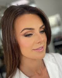 Angela Kirkbride's Instagram, Twitter & Facebook