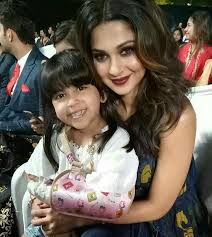 Beyhadh Jennifer Winget Diana Penty Jenny