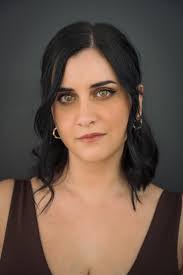 Jennifer Moretti's Instagram, Twitter & Facebook