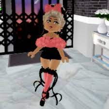 Royale High Outfit Ideas Dani27484843 Twitter Aesthetic outfits in royale high the ulthera therapy is a nonsurgical procedure to convert skin back to the former young looking features. royale high outfit ideas dani27484843