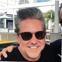 Michael Schnapp's Instagram, Twitter & Facebook