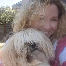 liz gallagher (@lizgallagherliz)