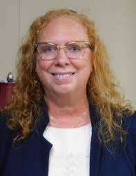 Commissioners formally dismiss county attorney, hire new one